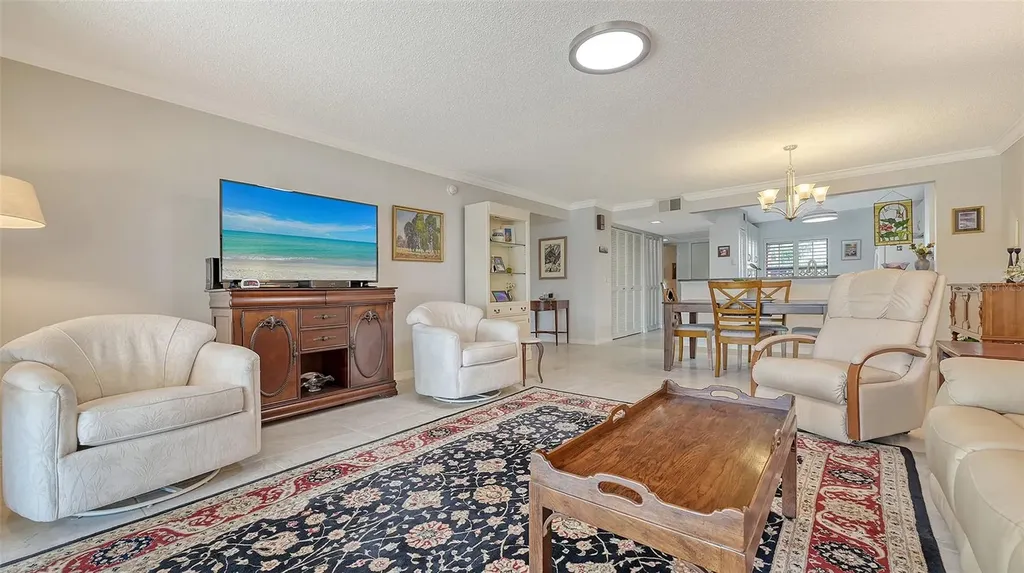 515 Spring Lakes Boulevard Bradenton FL 34210