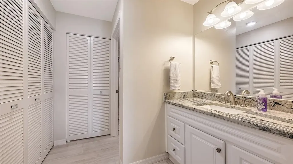515 Spring Lakes Boulevard Bradenton FL 34210