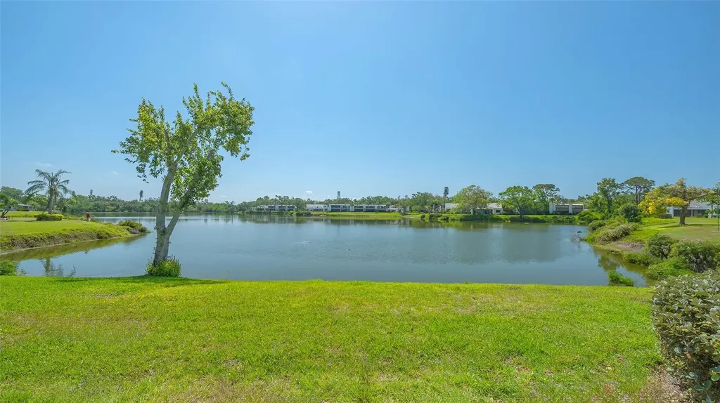 515 Spring Lakes Boulevard Bradenton FL 34210