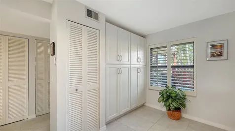 515 Spring Lakes Boulevard Bradenton FL 34210