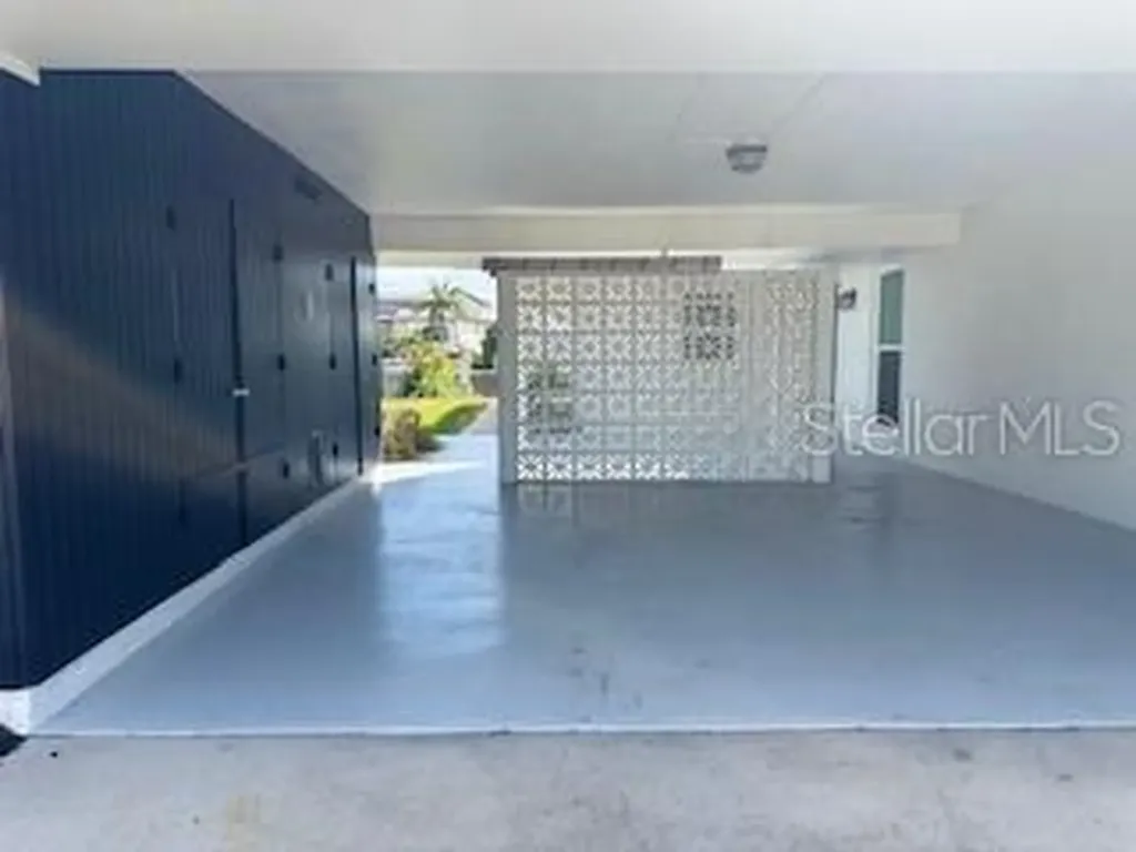 181 SE Beeney Road SE Port Charlotte FL 33952