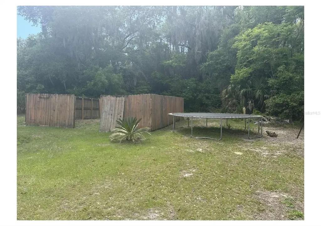 1206 S 12th Street Palatka FL 32177