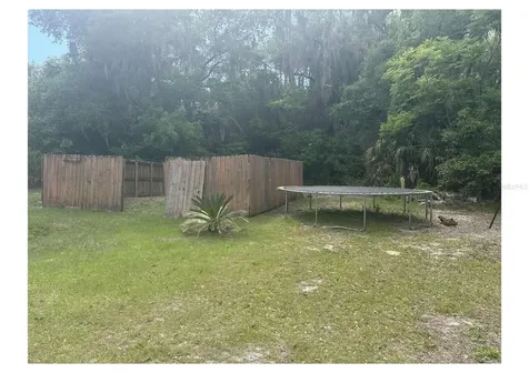 1206 S 12th Street Palatka FL 32177