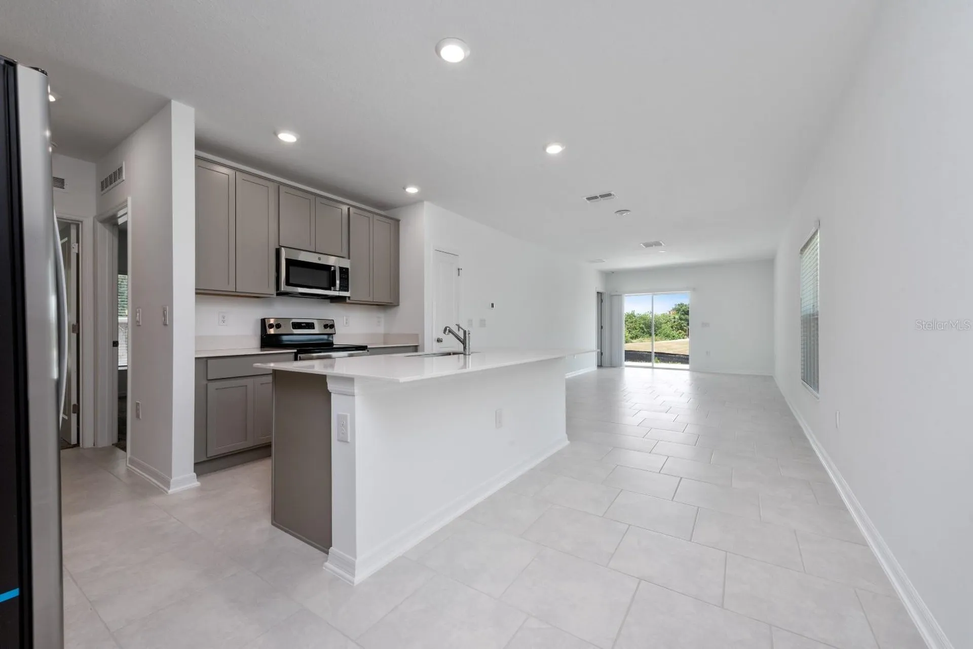 573 Bell Prairie Circle Lake Wales FL 33859