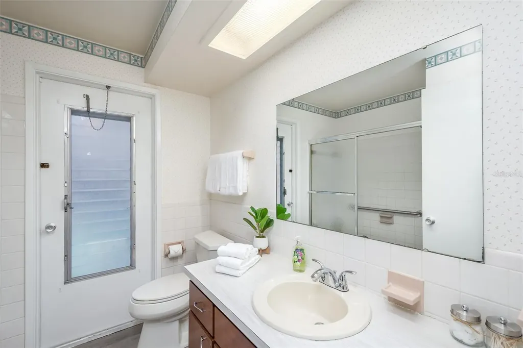 510 Anna Avenue Clearwater FL 33765