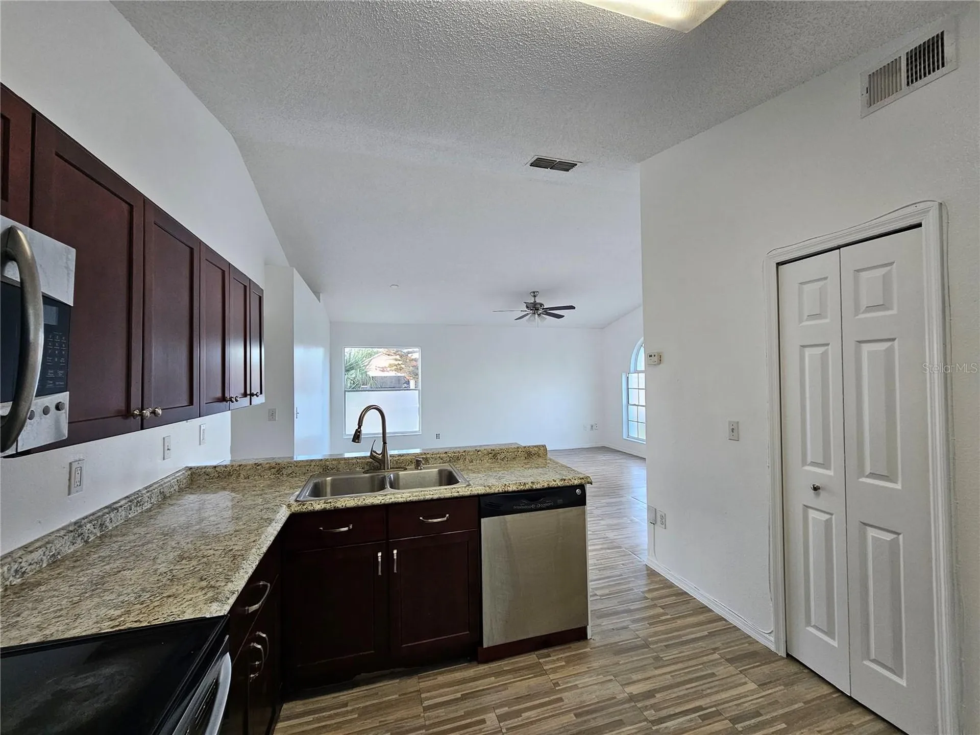 430 Southern Charm Drive Orlando FL 32807