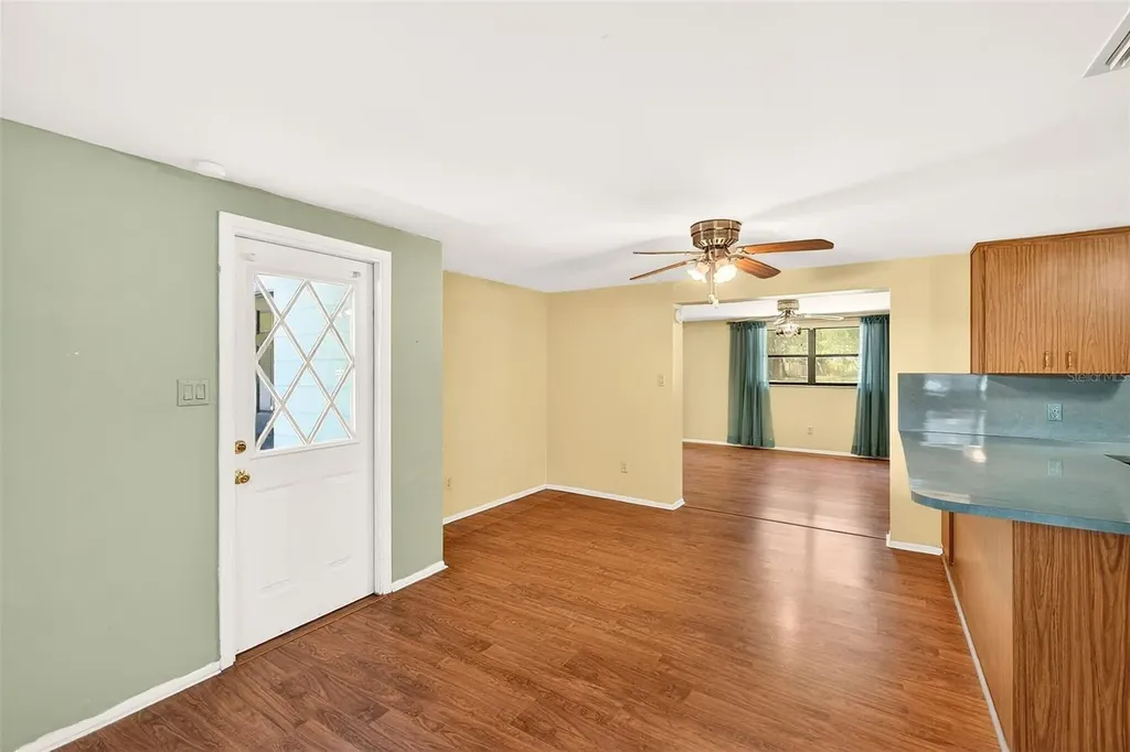 228 Skywood Drive Valrico FL 33594