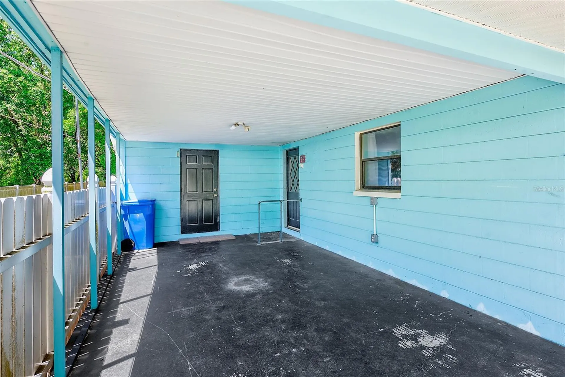 228 Skywood Drive Valrico FL 33594