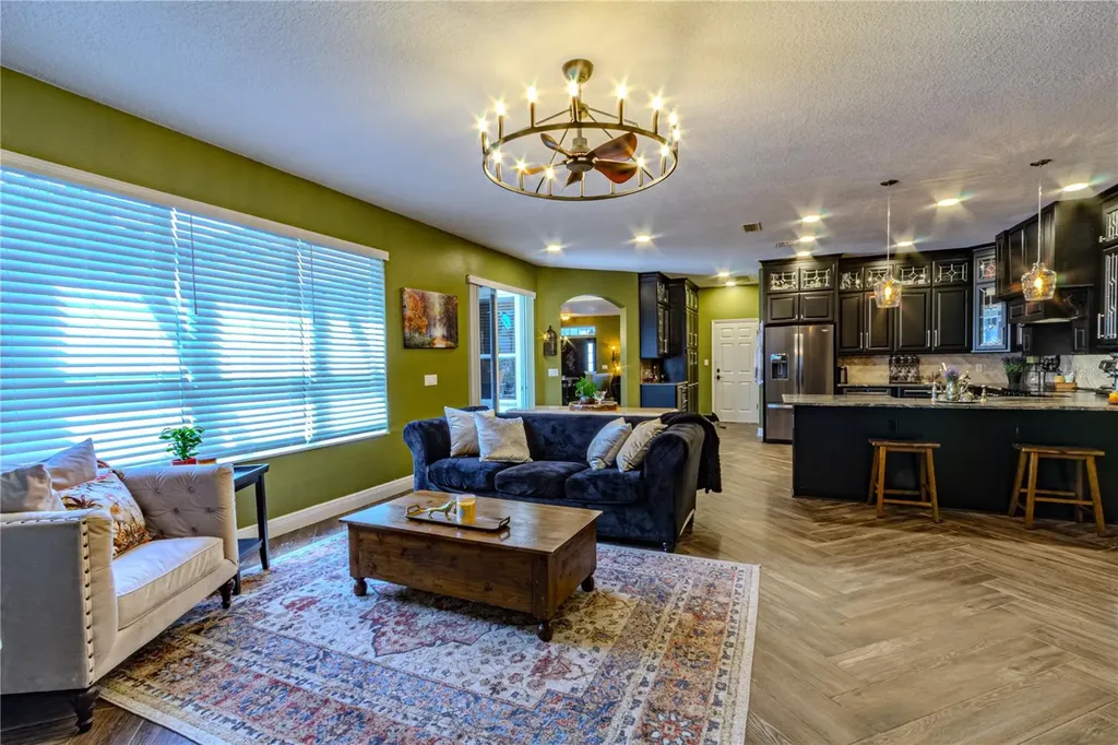 2243 Three Rivers Drive Orlando FL 32828