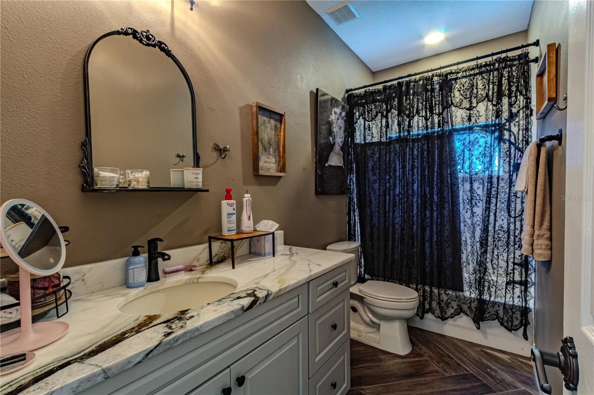 2243 Three Rivers Drive Orlando FL 32828