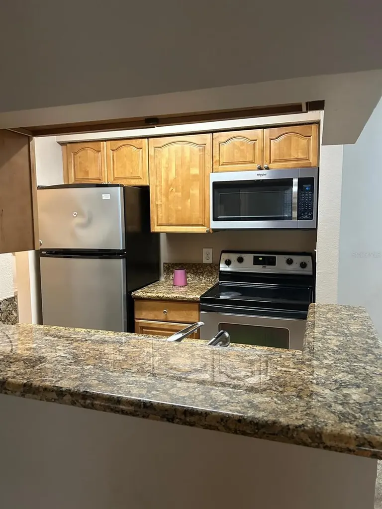 238 Afton Square Altamonte Springs FL 32714