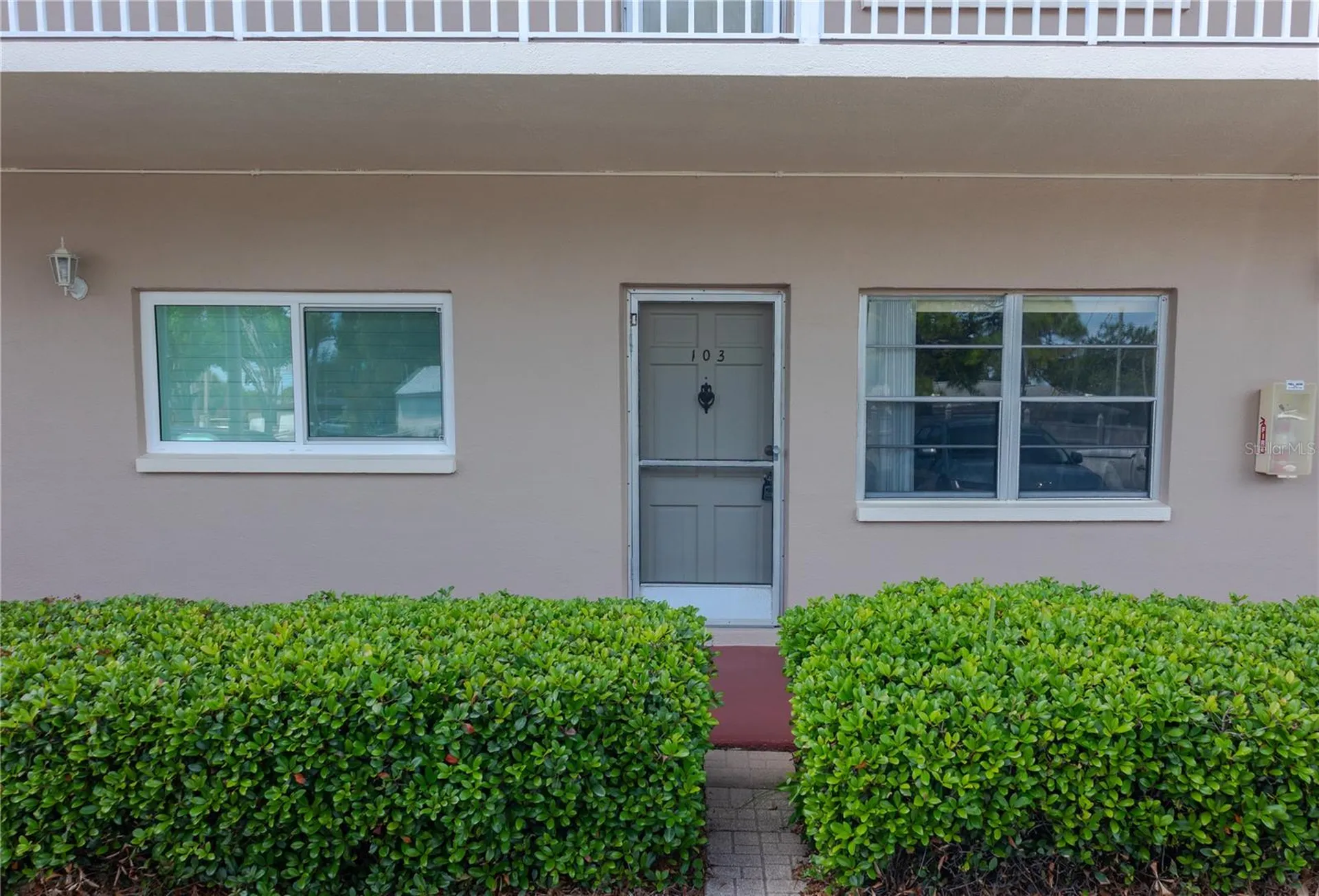 6645 1st Avenue N St Petersburg FL 33710