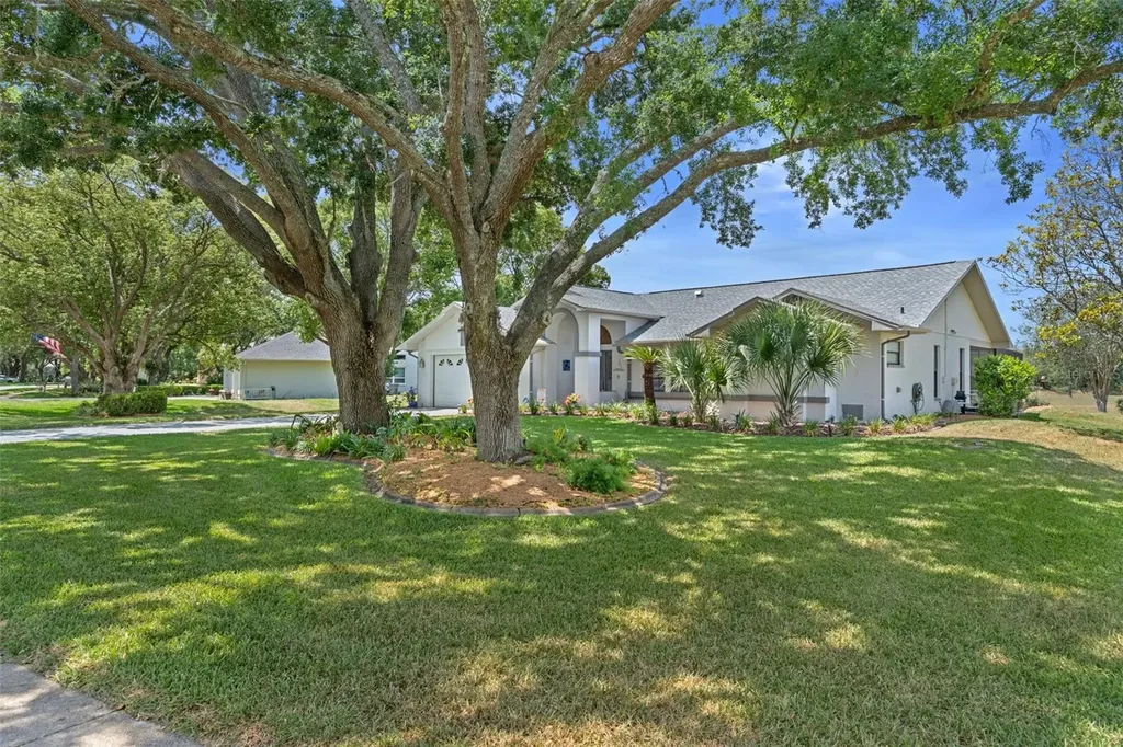 18652 Autumn Lake Boulevard Hudson FL 34667