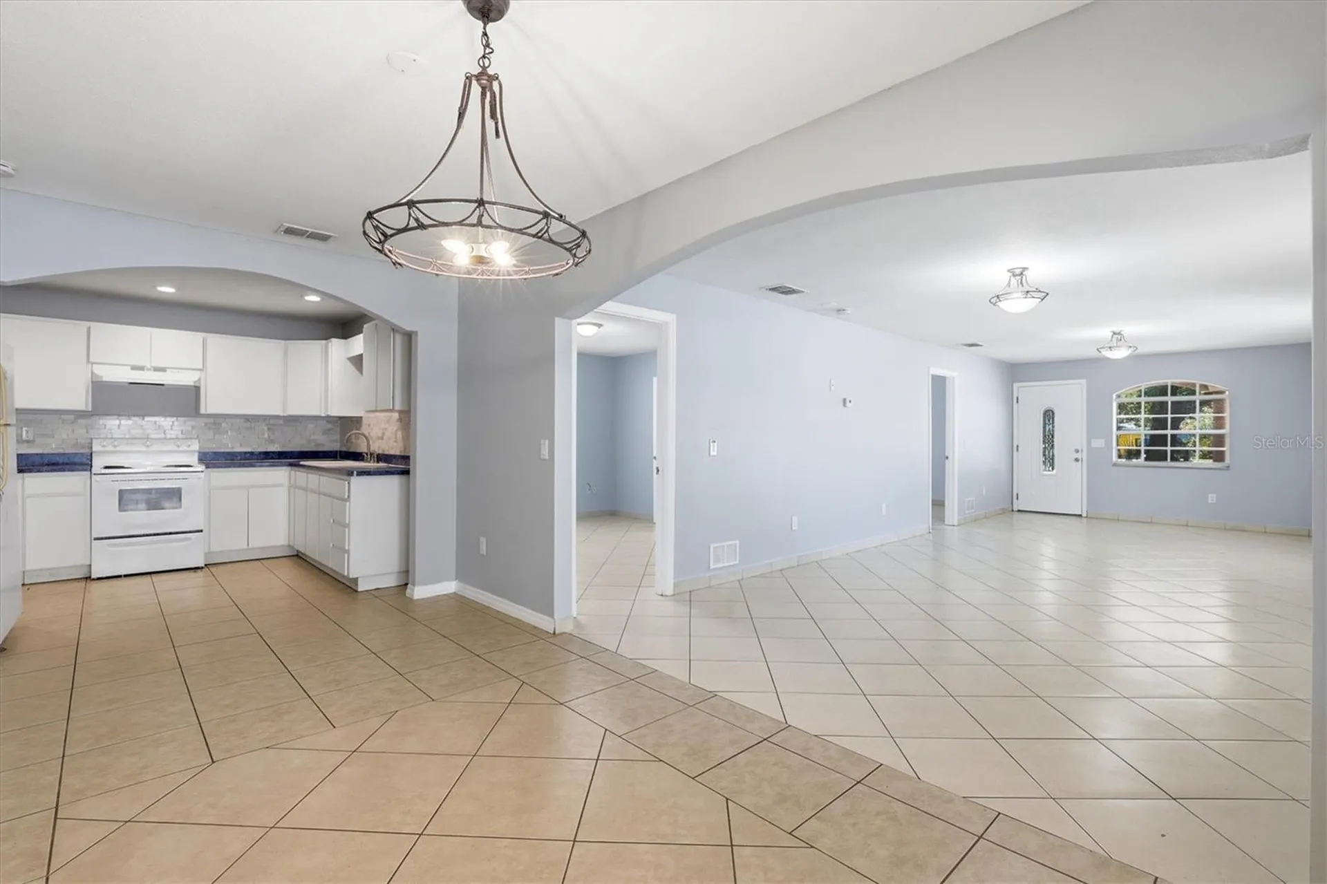 1708 E Genesee Street Tampa FL 33610