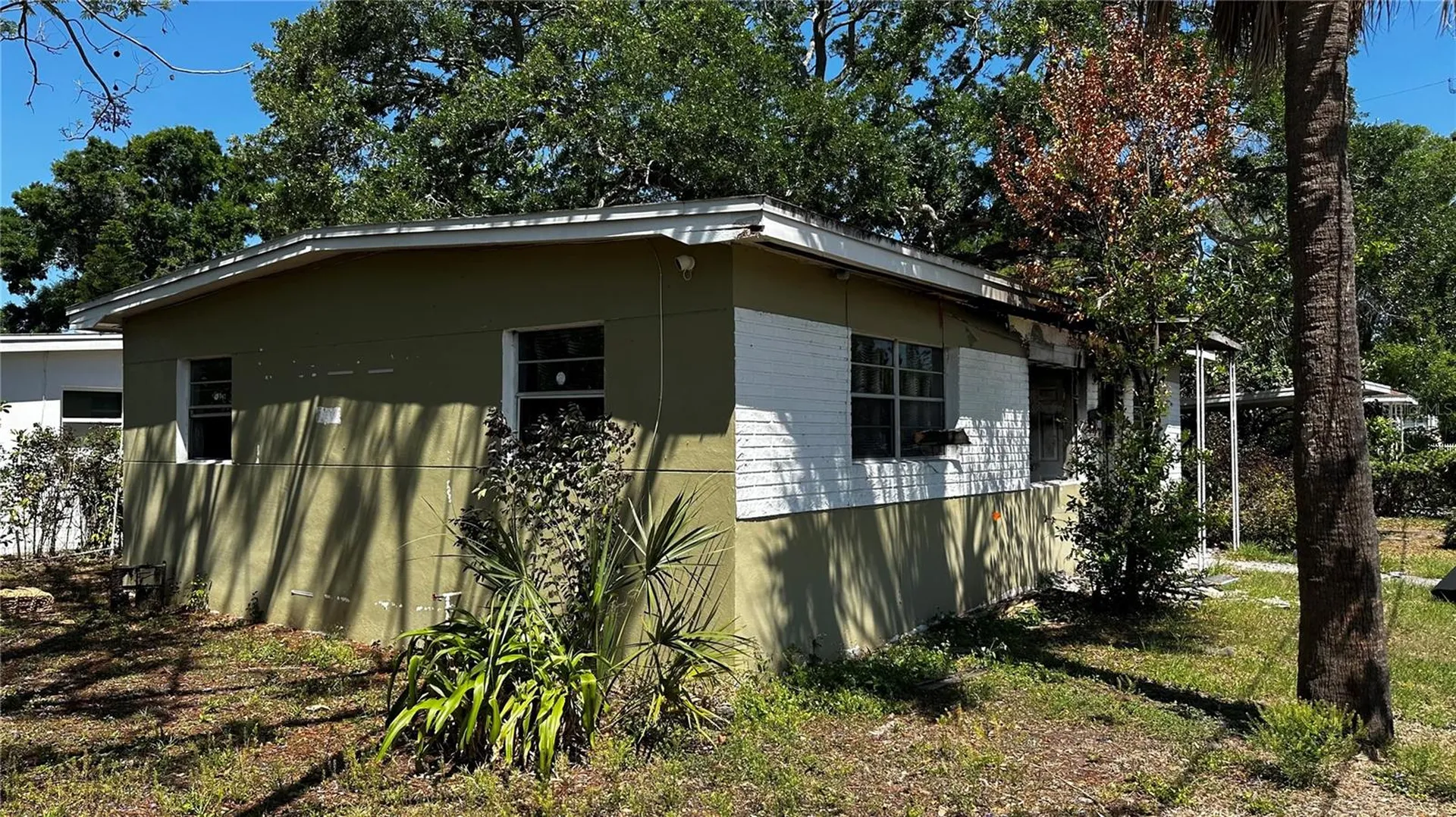 2401 17th Avenue S St Petersburg FL 33712