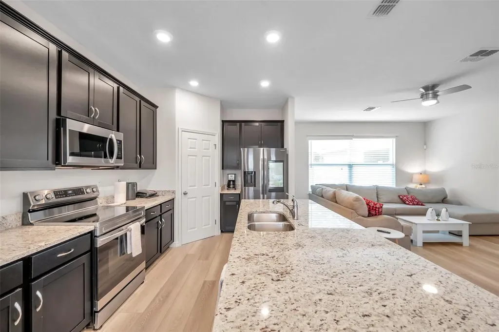 4966 Avalon Park Boulevard Wesley Chapel FL 33545