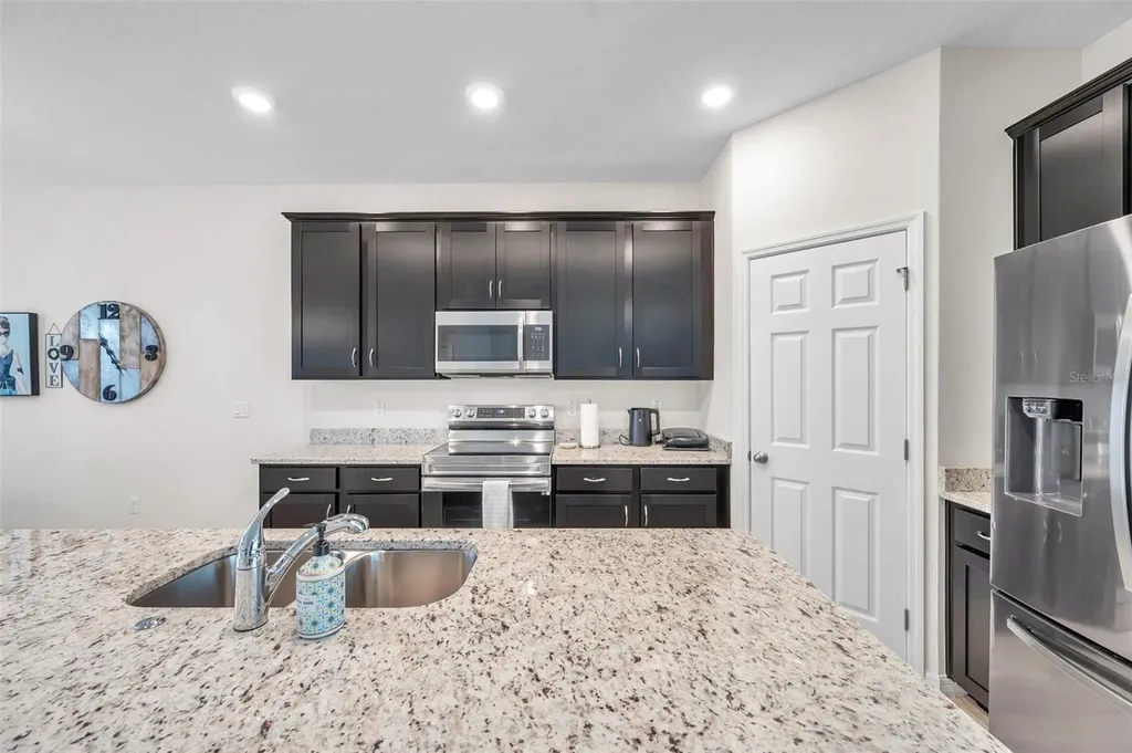 4966 Avalon Park Boulevard Wesley Chapel FL 33545