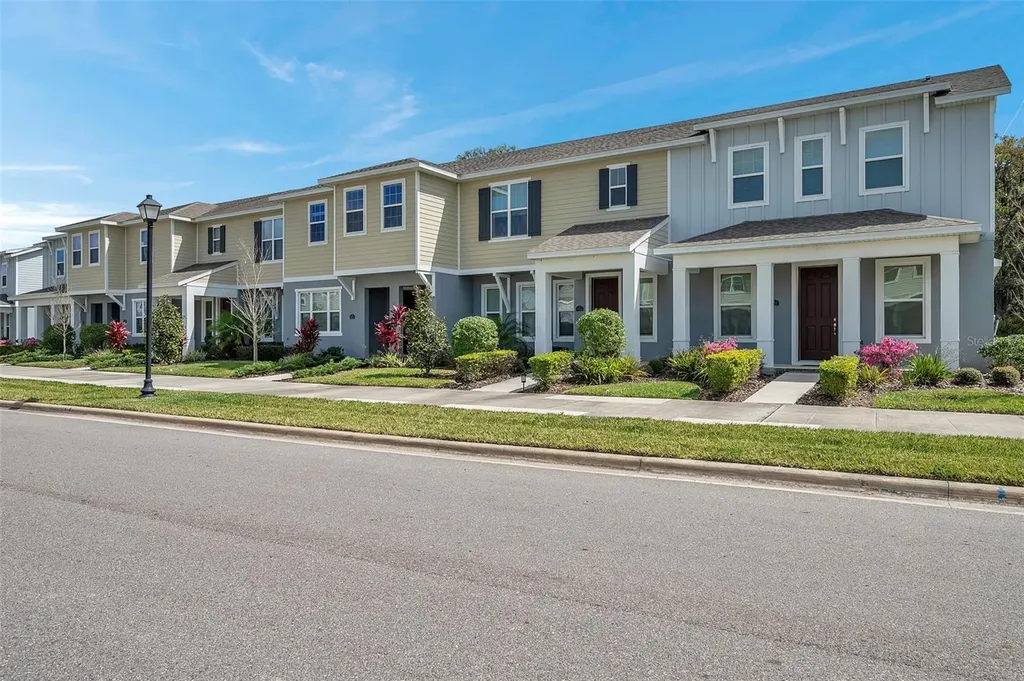4966 Avalon Park Boulevard Wesley Chapel FL 33545