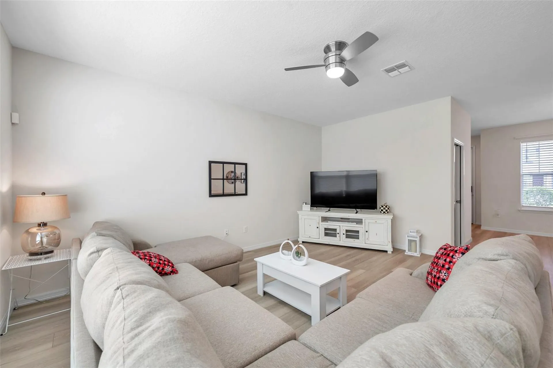 4966 Avalon Park Boulevard Wesley Chapel FL 33545