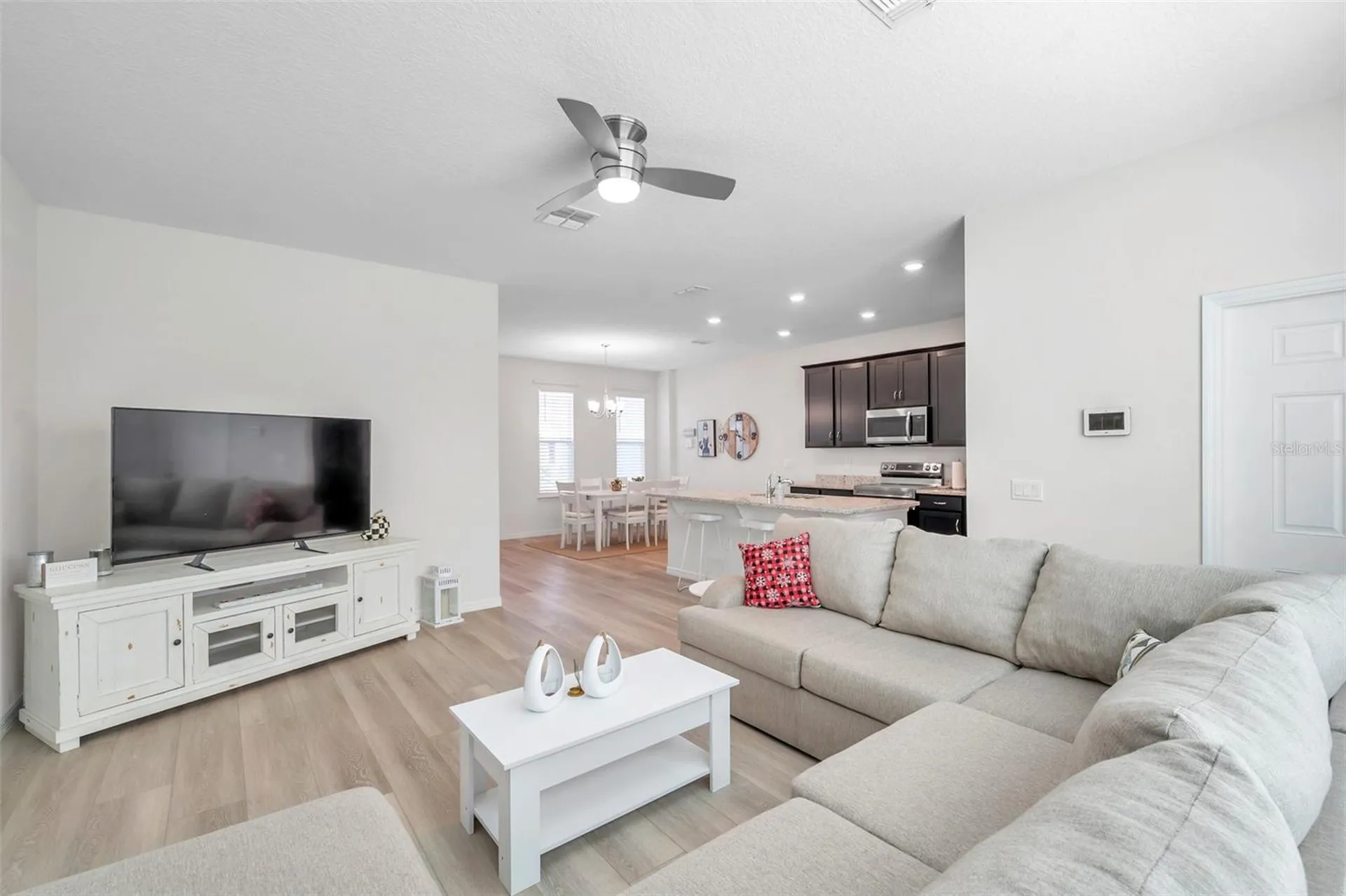 4966 Avalon Park Boulevard Wesley Chapel FL 33545