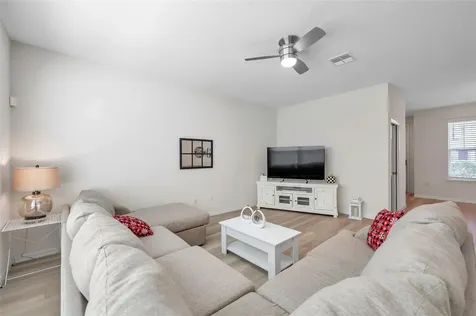 4966 Avalon Park Boulevard Wesley Chapel FL 33545