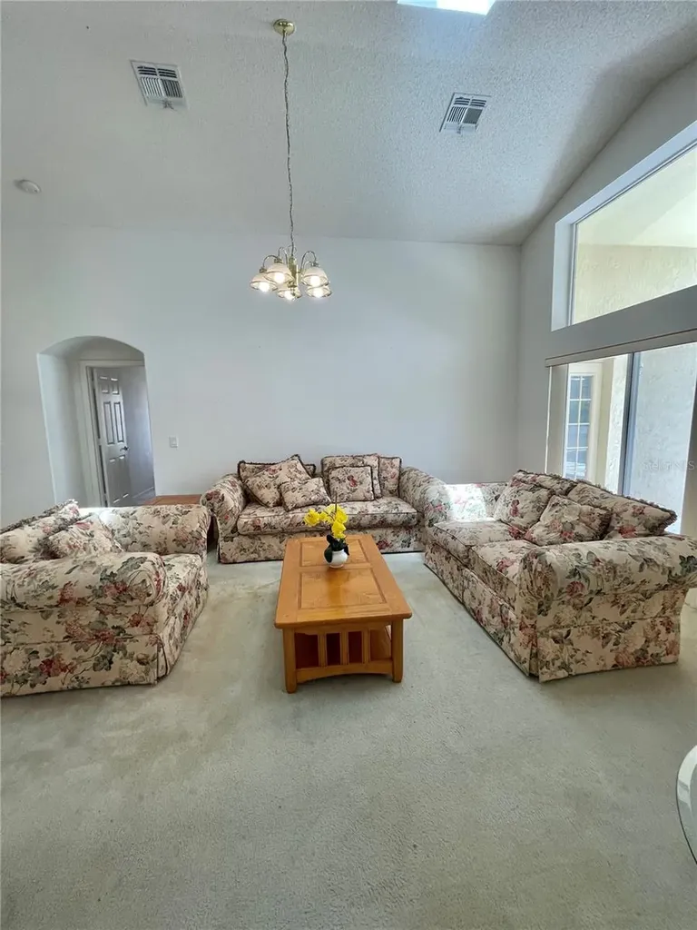 2511 La Jolla Trail Kissimmee FL 34747