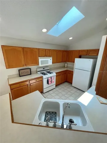 2511 La Jolla Trail Kissimmee FL 34747