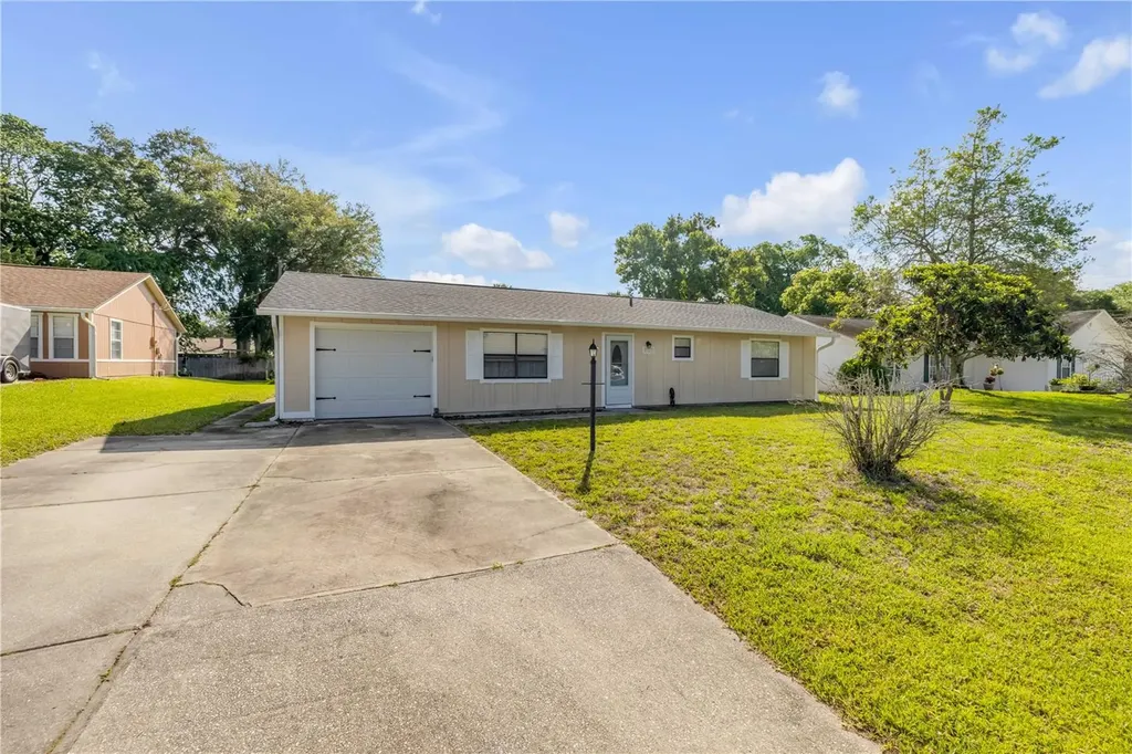 2321 Vista Palm Drive Edgewater FL 32141