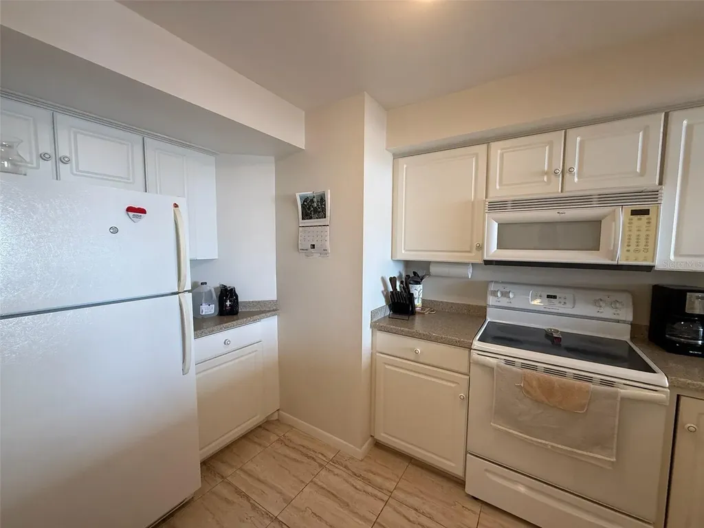 6279 Sun Boulevard St Petersburg FL 33715