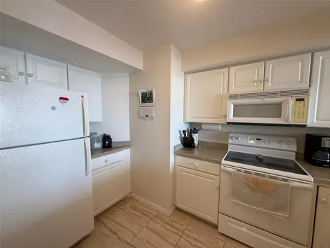 6279 Sun Boulevard St Petersburg FL 33715