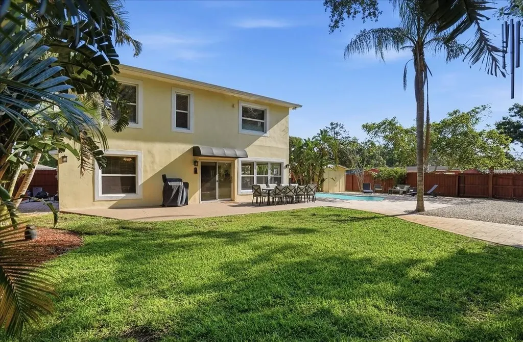 700 66th Avenue S St Petersburg FL 33705