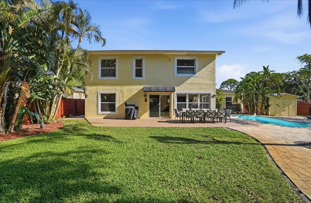 700 66th Avenue S St Petersburg FL 33705