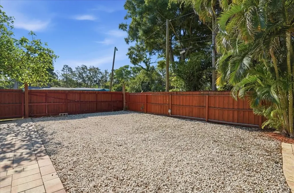 700 66th Avenue S St Petersburg FL 33705