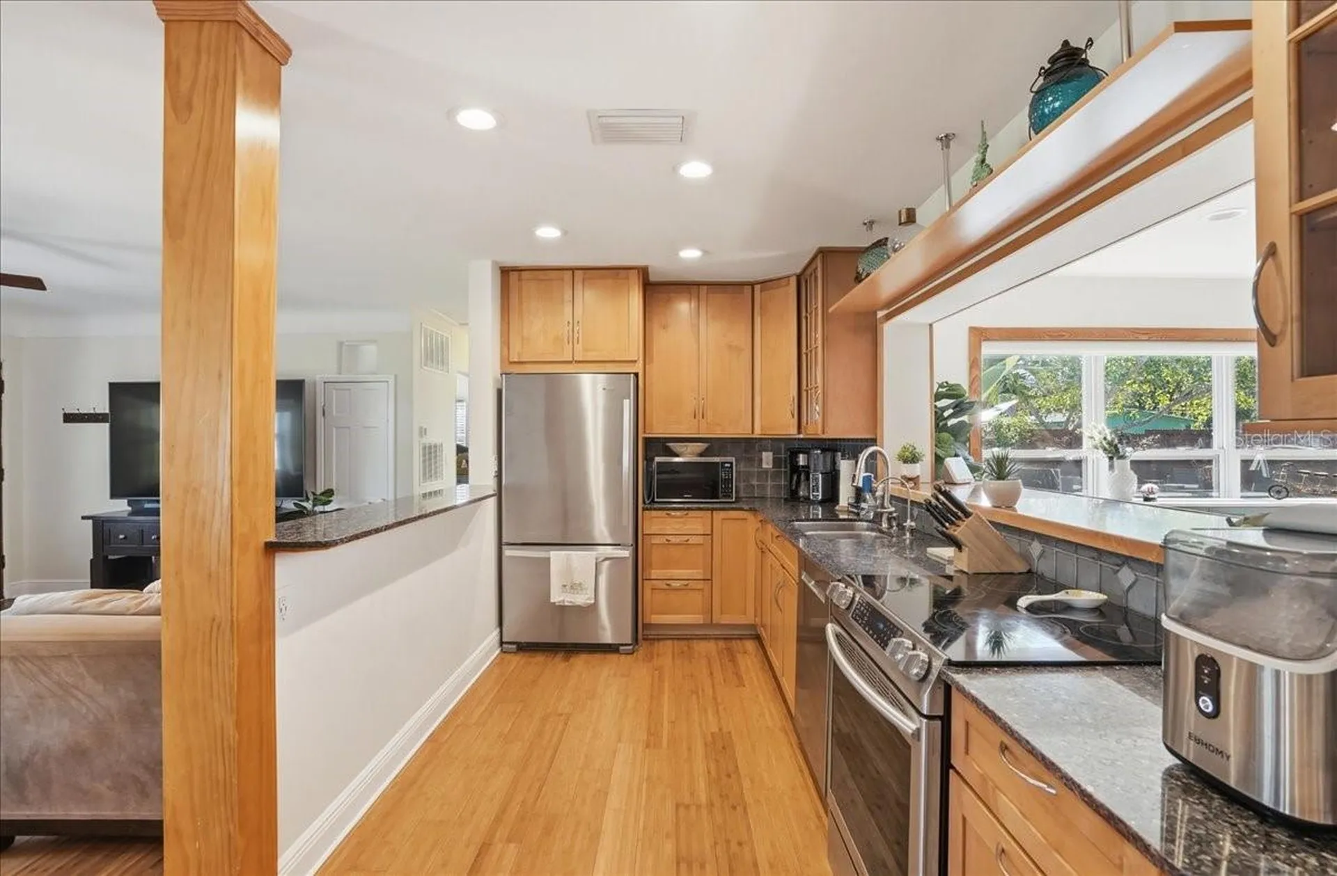 700 66th Avenue S St Petersburg FL 33705