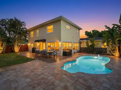 700 66th Avenue S St Petersburg FL 33705