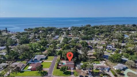 700 66th Avenue S St Petersburg FL 33705