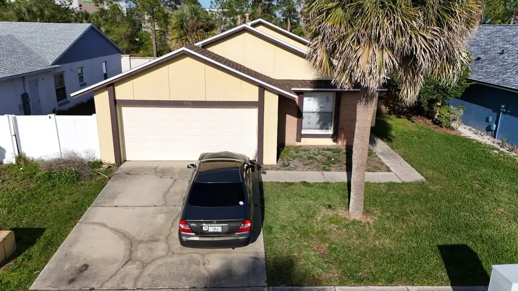 4945 Warrior Lane Kissimmee FL 34746
