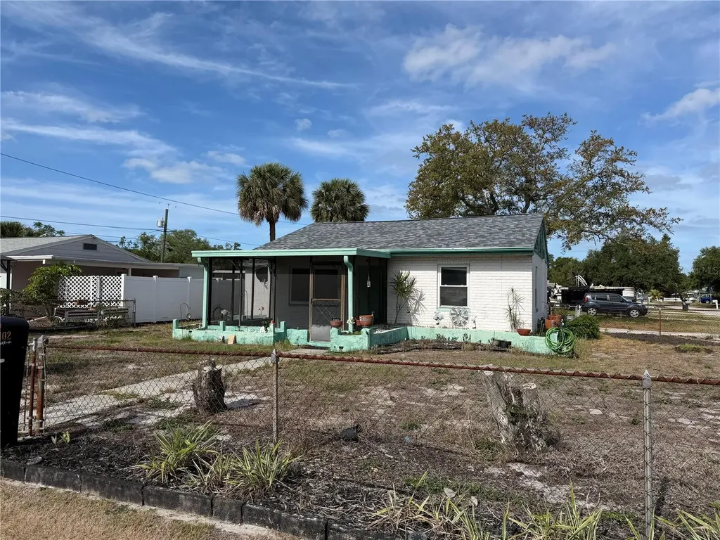 4102 74th Street N St Petersburg FL 33709