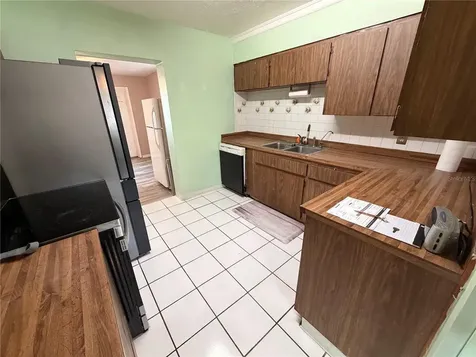 4102 74th Street N St Petersburg FL 33709