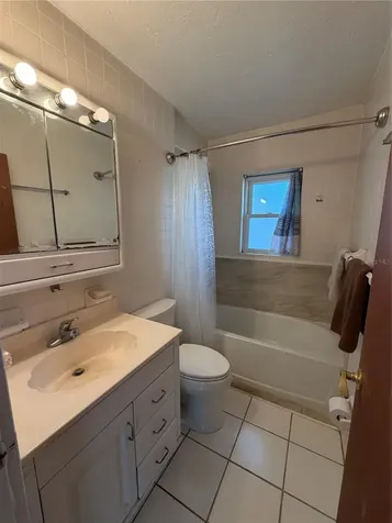 4102 74th Street N St Petersburg FL 33709