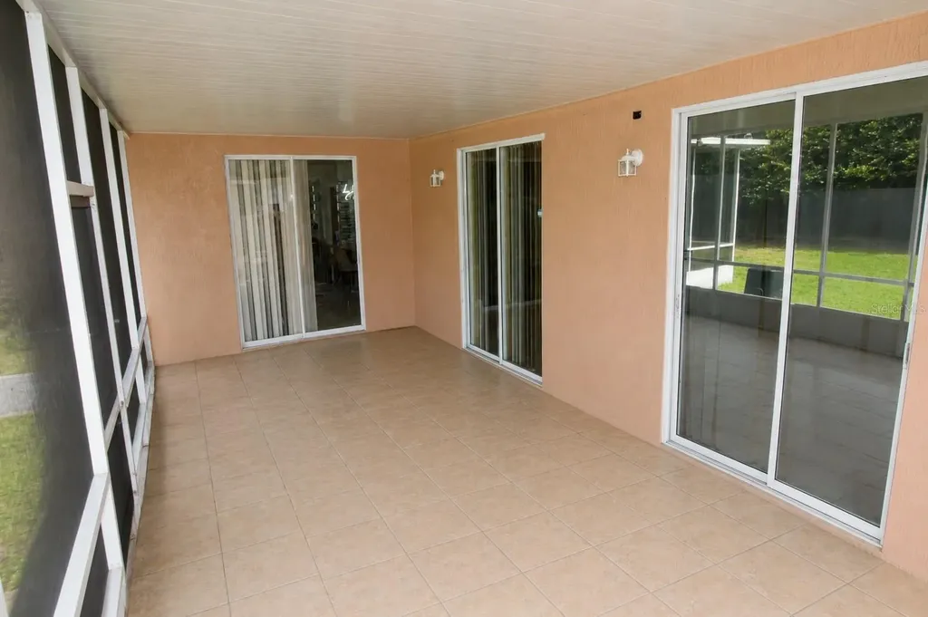 302 Ferrara Court Kissimmee FL 34758