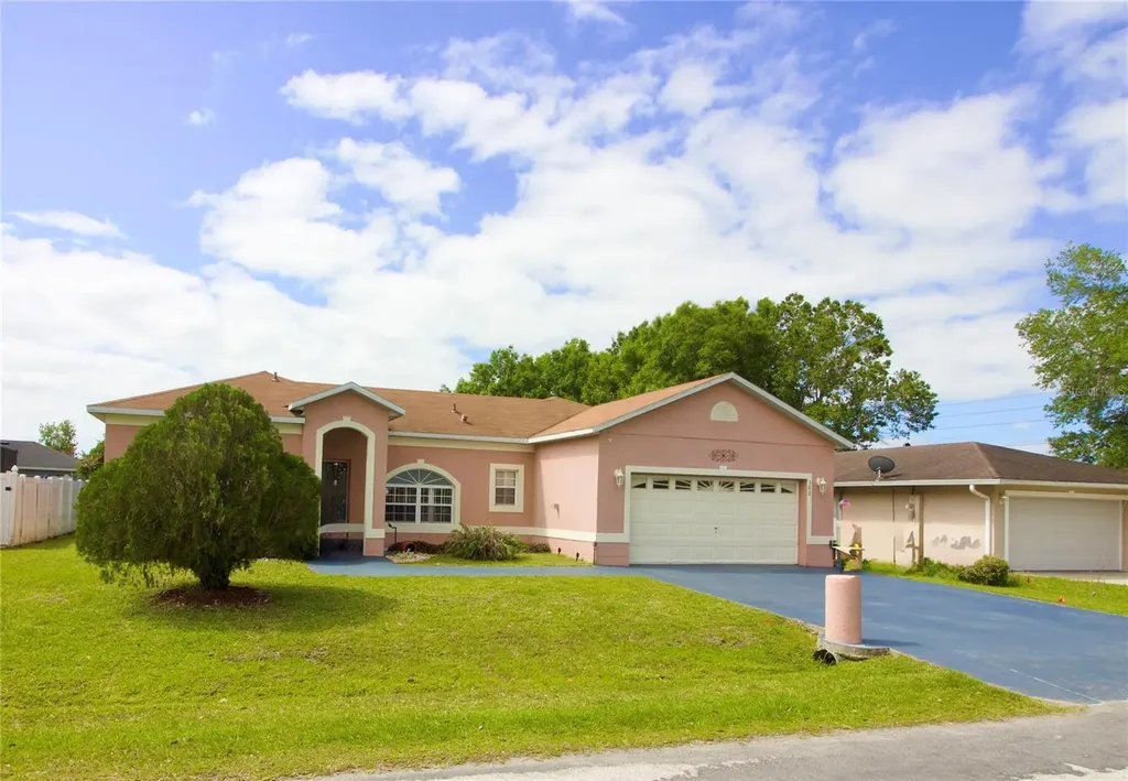 302 Ferrara Court Kissimmee FL 34758