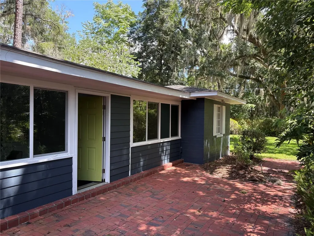 706 NW 20th Street Gainesville FL 32603