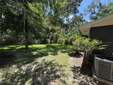 706 NW 20th Street Gainesville FL 32603