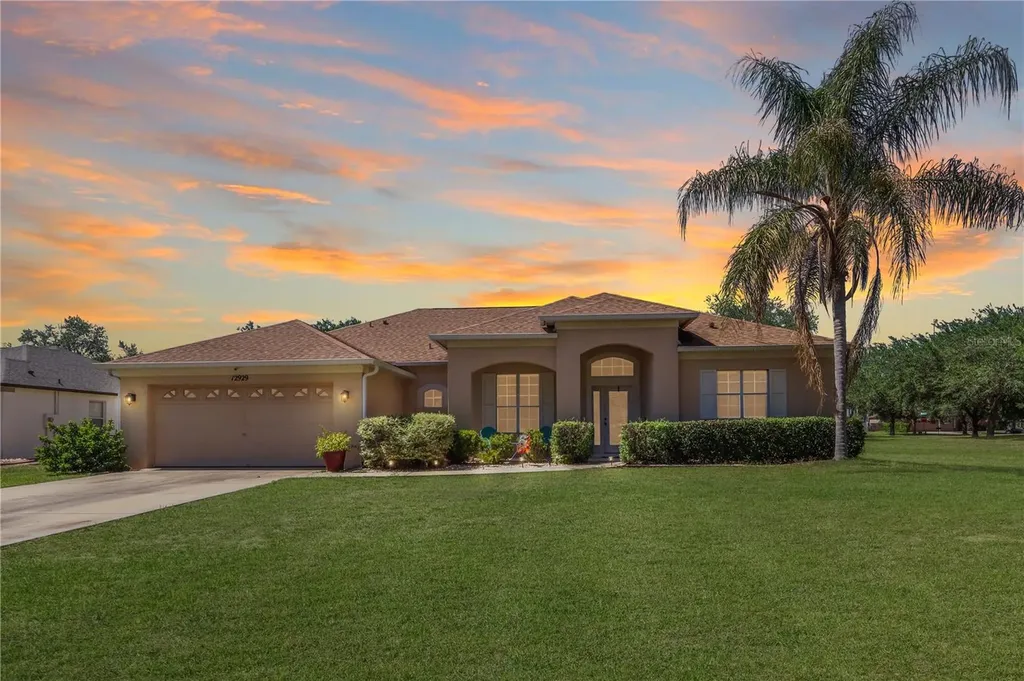 12929 Regiment Drive Grand Island FL 32735