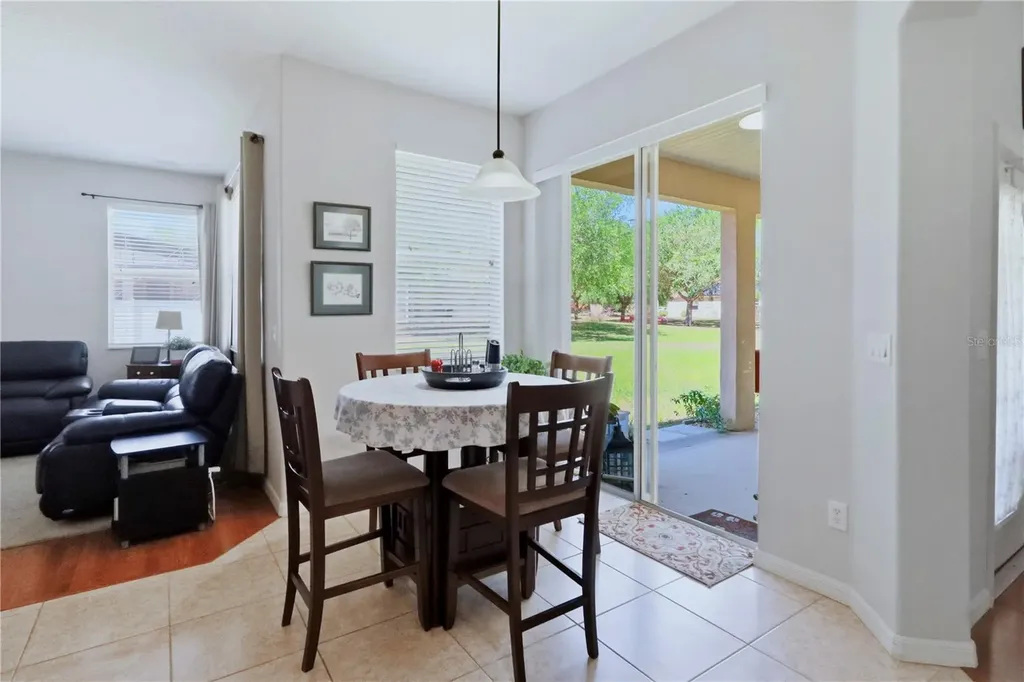 12929 Regiment Drive Grand Island FL 32735