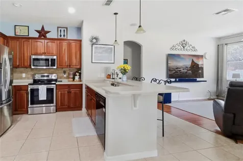 12929 Regiment Drive Grand Island FL 32735