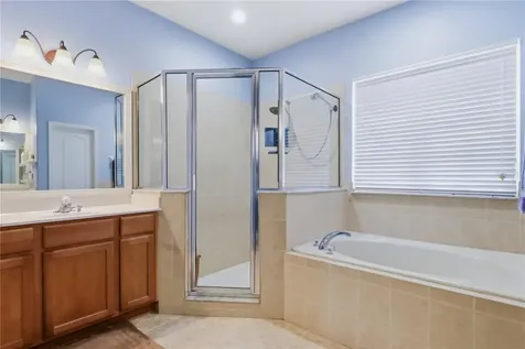 12929 Regiment Drive Grand Island FL 32735
