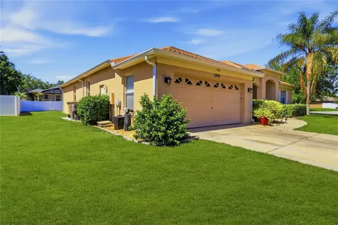 12929 Regiment Drive Grand Island FL 32735