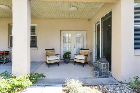 12929 Regiment Drive Grand Island FL 32735